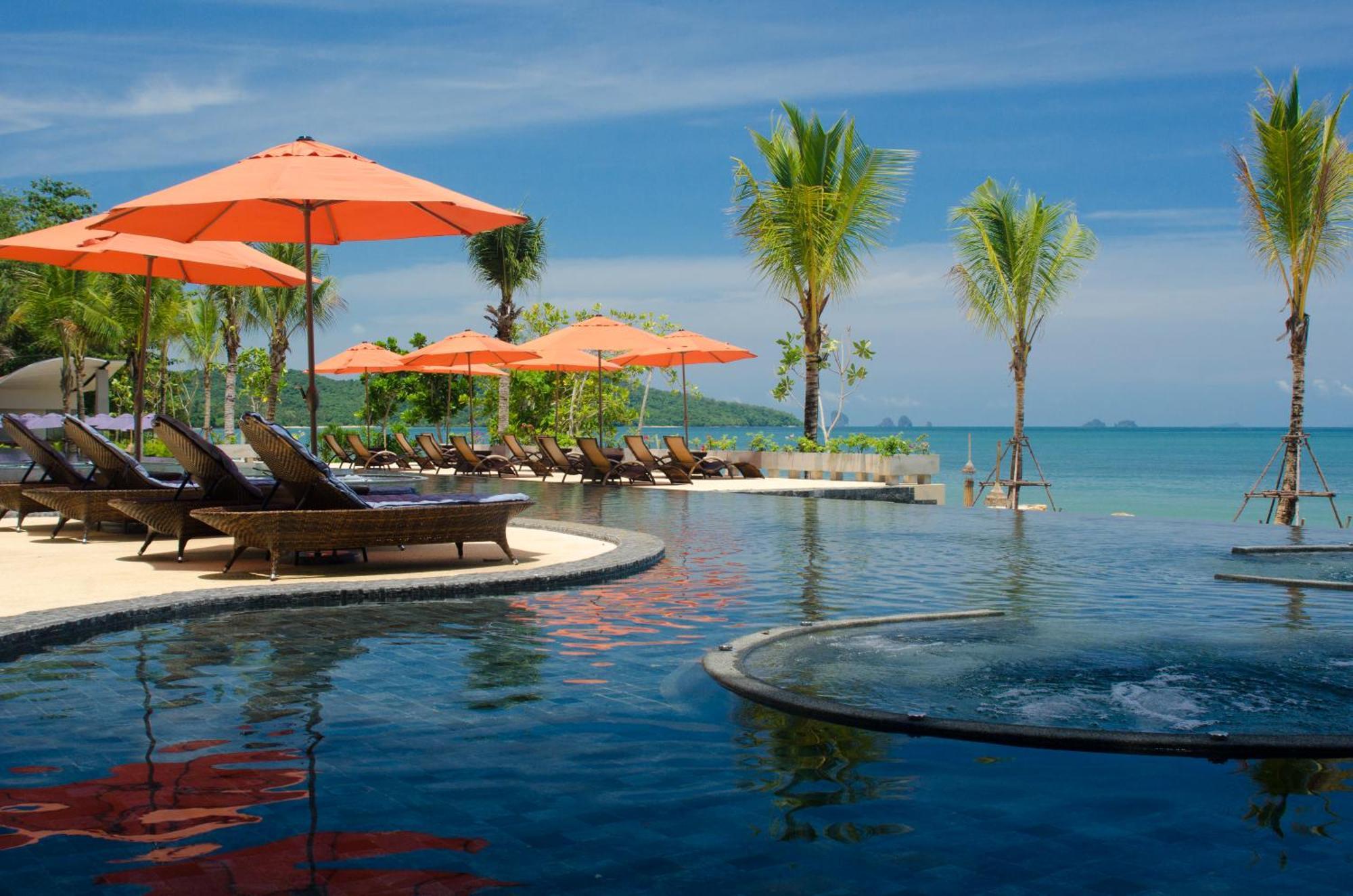 Hotel Beyond Krabi à Klong Muang Beach Extérieur photo